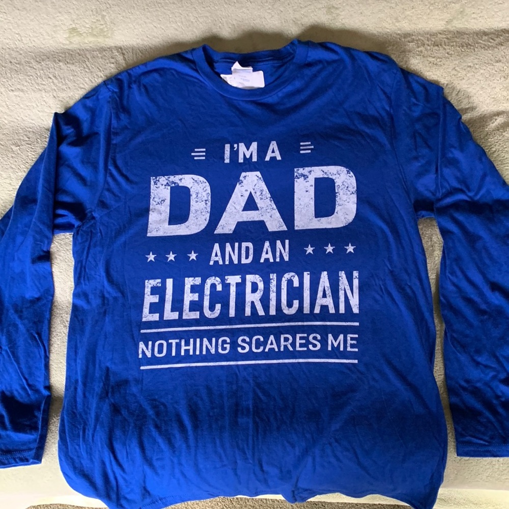 Men’s Long Sleeve (Dad/Electrician)